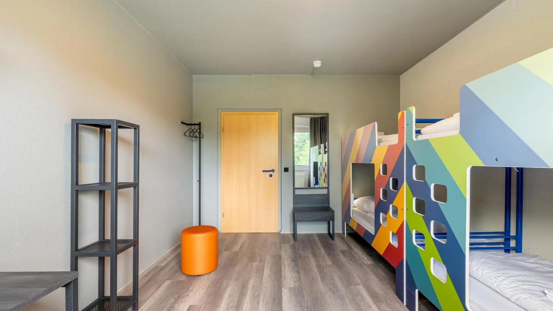 Auberge de jeunesse A&O Berlin Kolumbus 0*,
