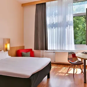 Hotel Ibis Sued, Berlim
