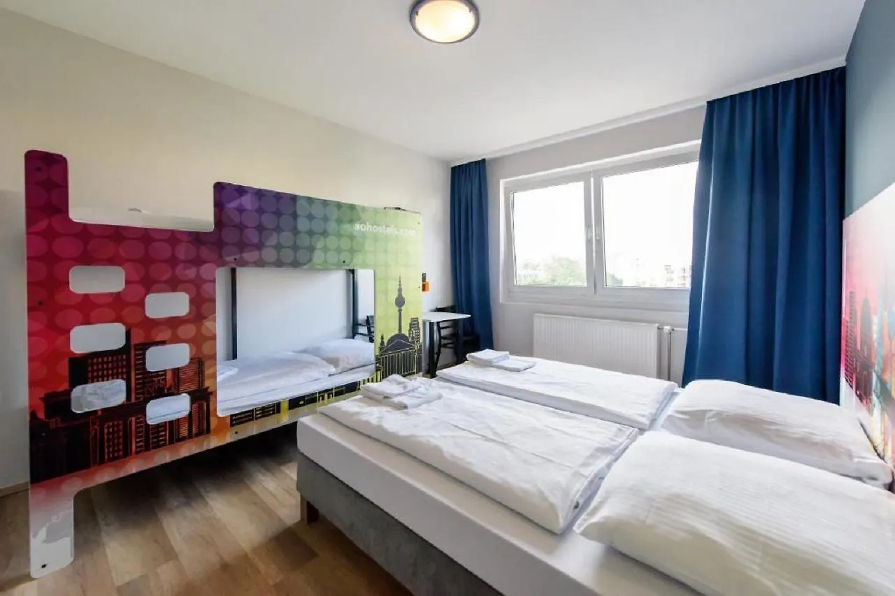 Hostel A&O Berlin Kolumbus 0*,